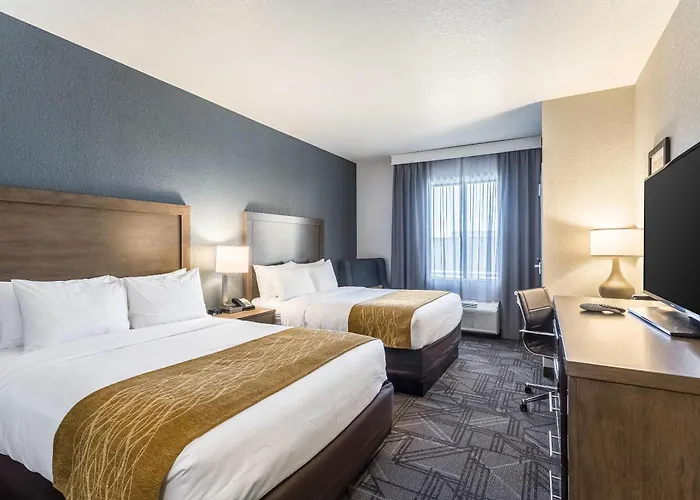 Comfort Inn & Suites Salt Lake City Airport